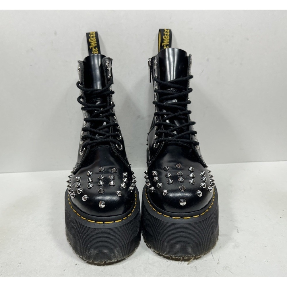 Dr. Martens Jadon Max Stud Womens Sz 8 Spike Boots Platform Black Smooth Leather - Picture 2 of 9